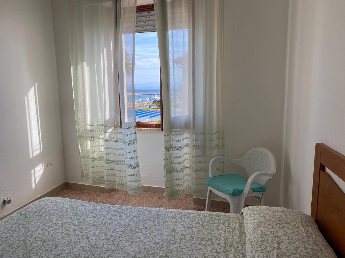 I Fenicotteri - Appartamenti Sul Mare กาลาเซตตา ภายนอก รูปภาพ