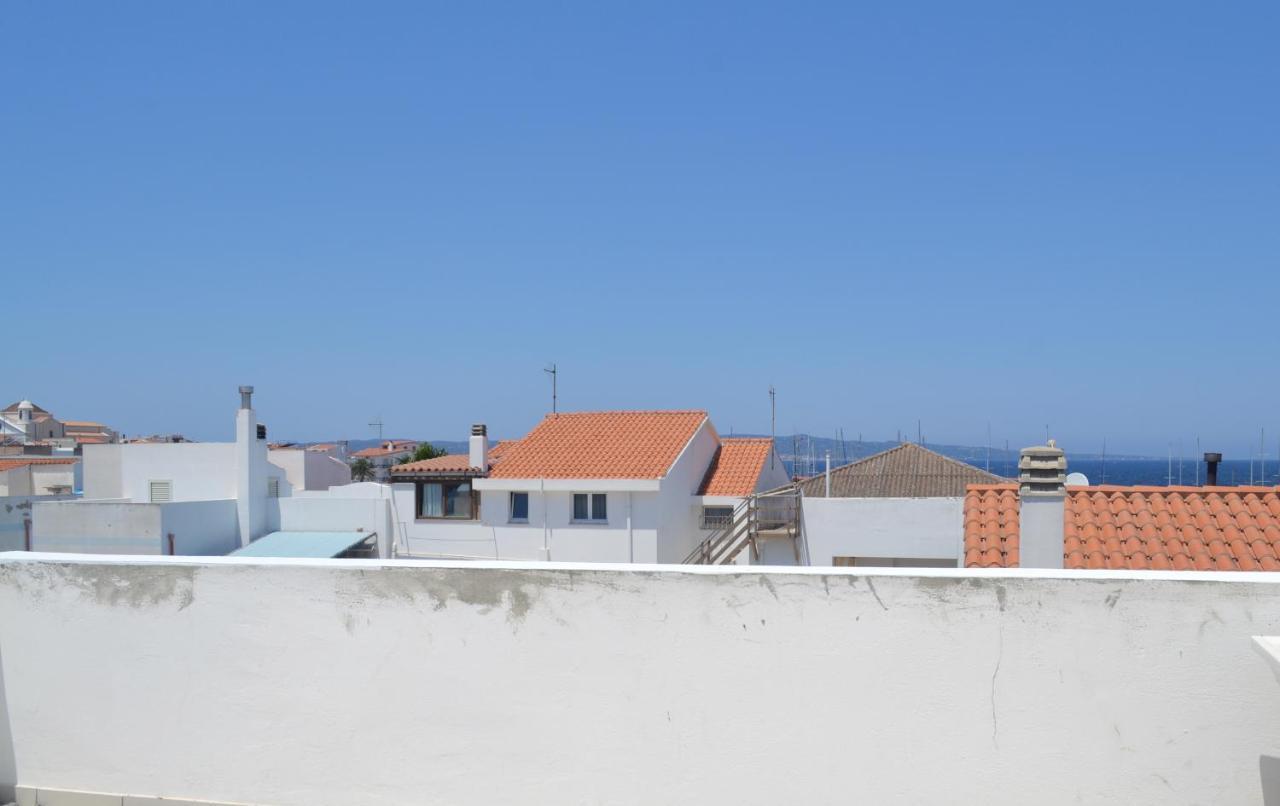 I Fenicotteri - Appartamenti Sul Mare กาลาเซตตา ภายนอก รูปภาพ