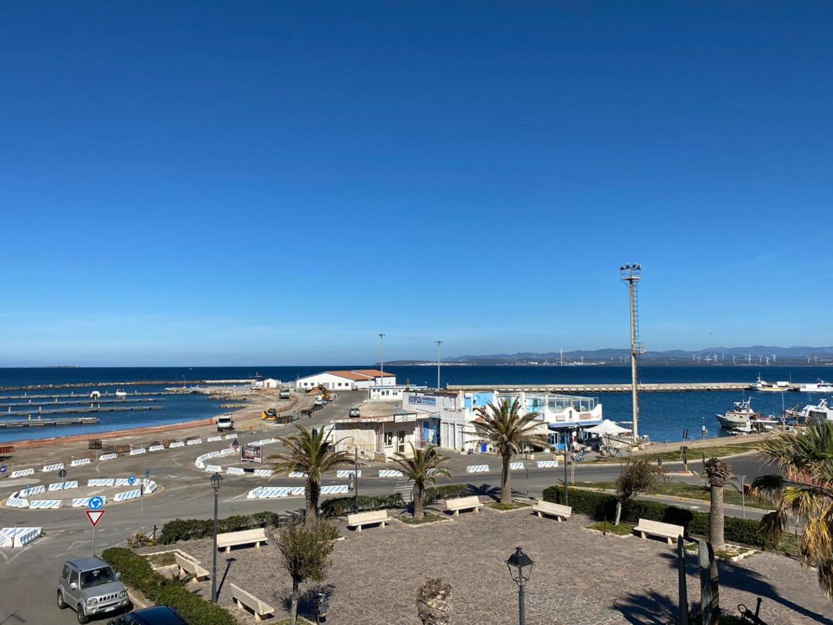 I Fenicotteri - Appartamenti Sul Mare กาลาเซตตา ภายนอก รูปภาพ